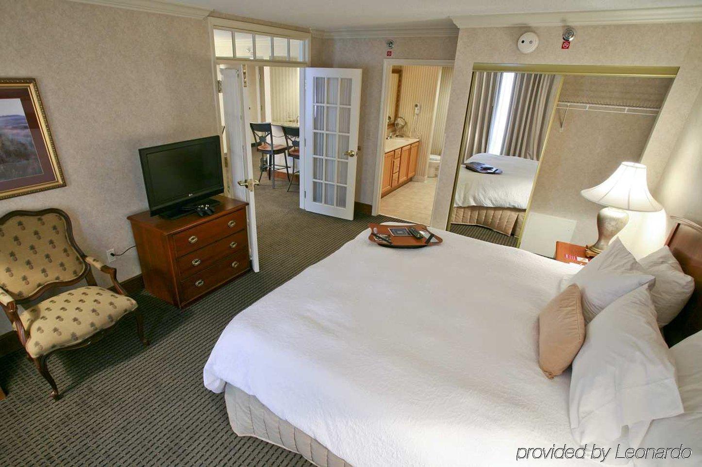 Hampton Inn & Suites Country Club Plaza Kansas City Pokoj fotografie
